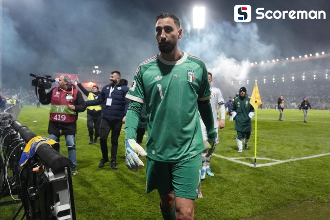 레반도프스키, 돈나룸마… 2026 월드컵에 나서지 못하는 BEST 11